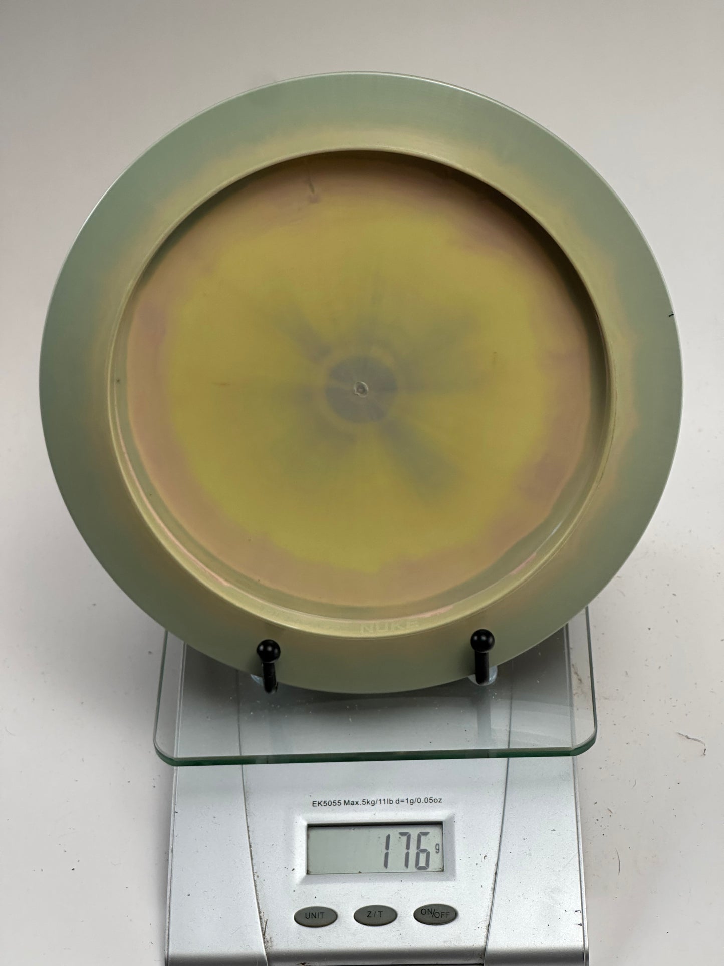 Discraft Z Nuke – Des Moines Challenge Tournament Stamp (Clear Yellow-Green)