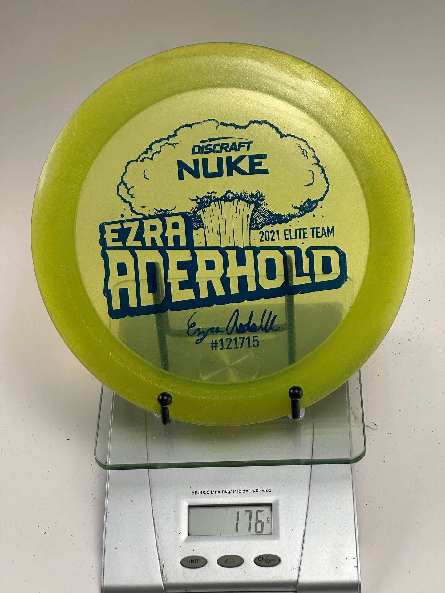 Discraft Z Nuke (Ezra Aderhold 2021 Elite Team) Clear Yellow-Green