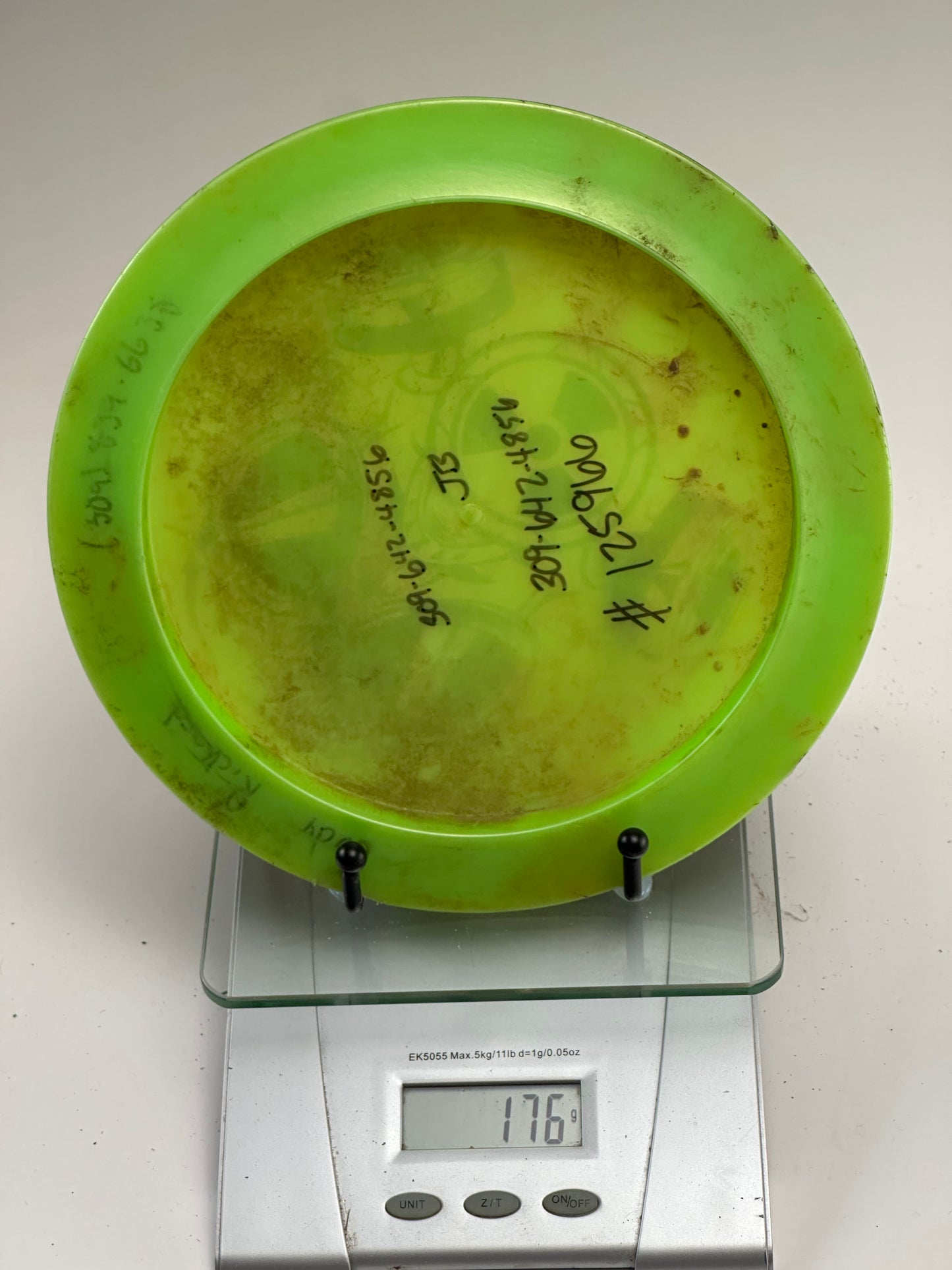 Discraft Z Nuke Distance Driver – Lime Green Gas Mask Stamp (Used)