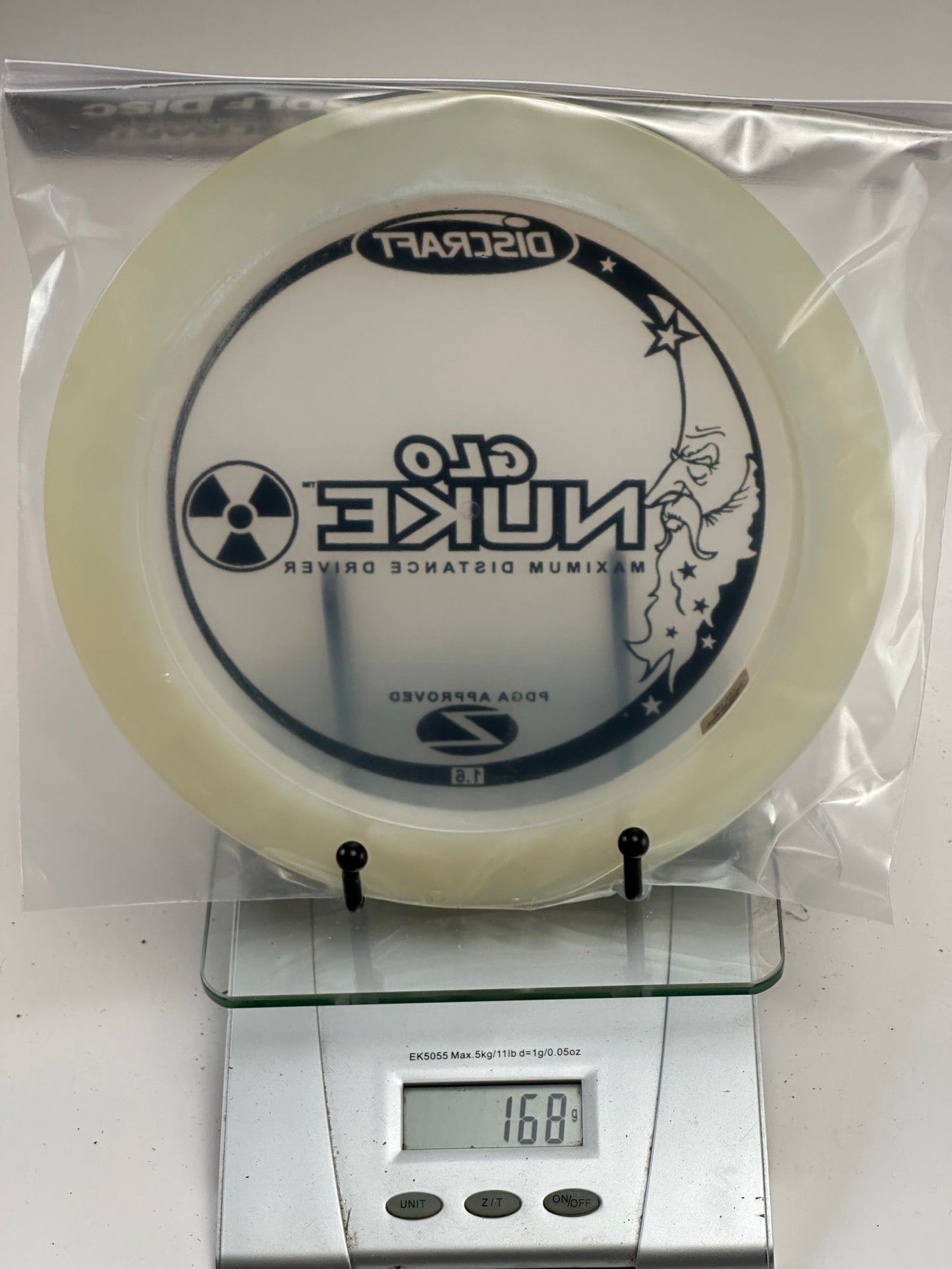 Discraft Z Glo Nuke (Glow) Distance Driver 168g - New in Bag