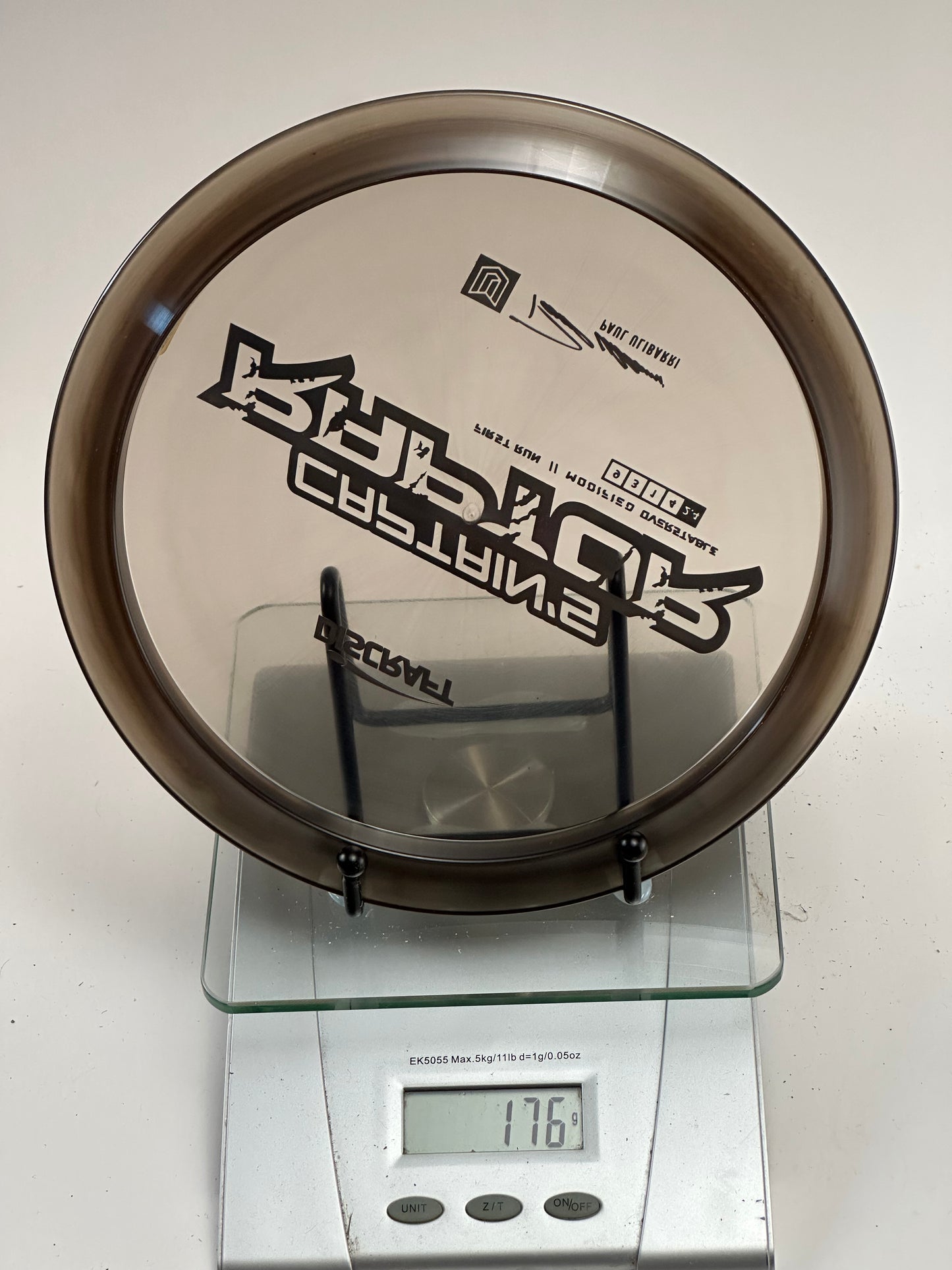 Discraft Captain’s Raptor First Run Z Distance Driver (Ulibarri Stamp)