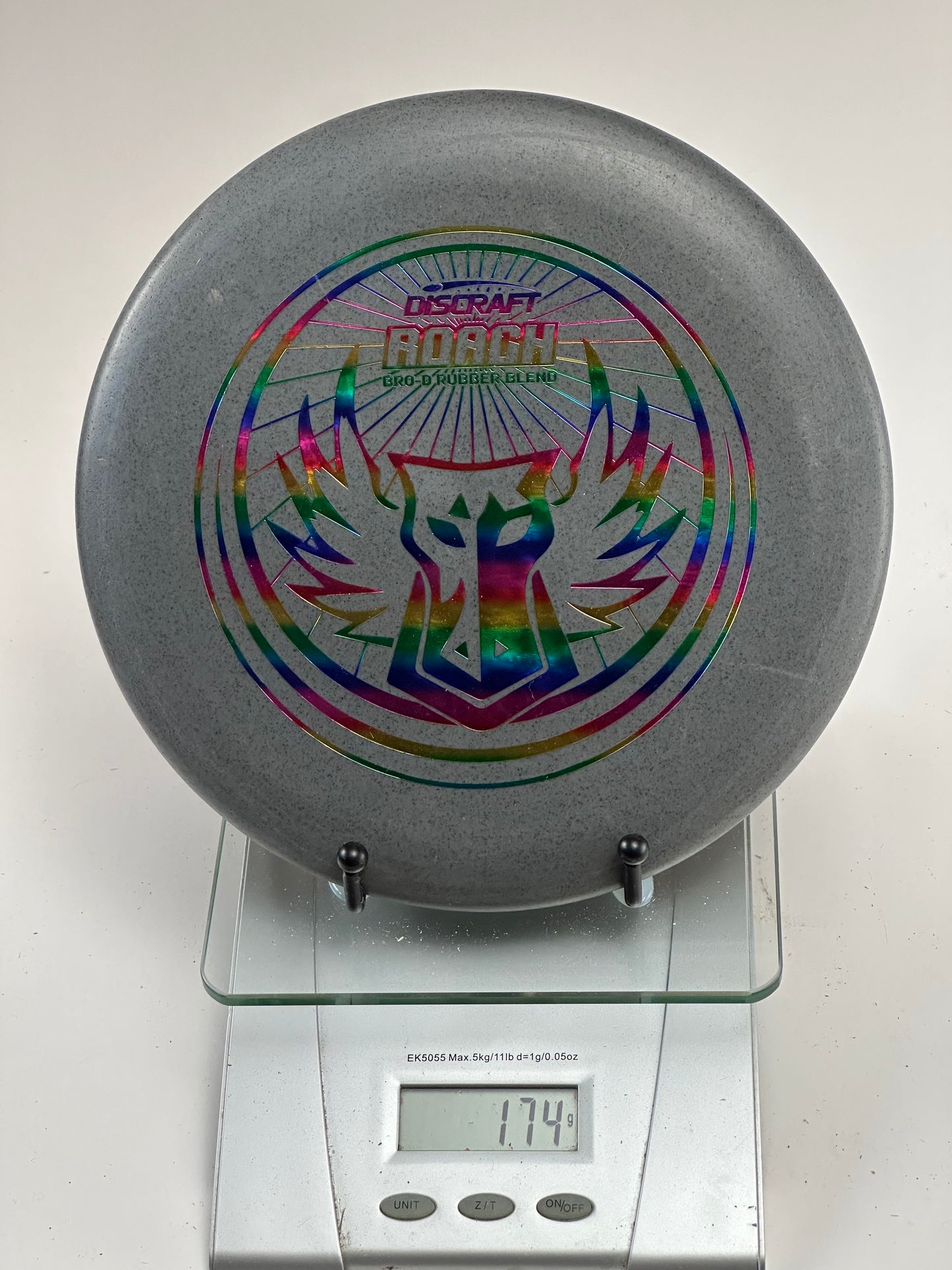 Discraft Roach Bro-D Rubber Blend Putter (Gray Speckle, Rainbow Foil)