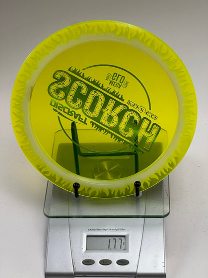 Discraft Z Mega Glo Scorch (Fuzed flame rim) - Transparent neon yellow