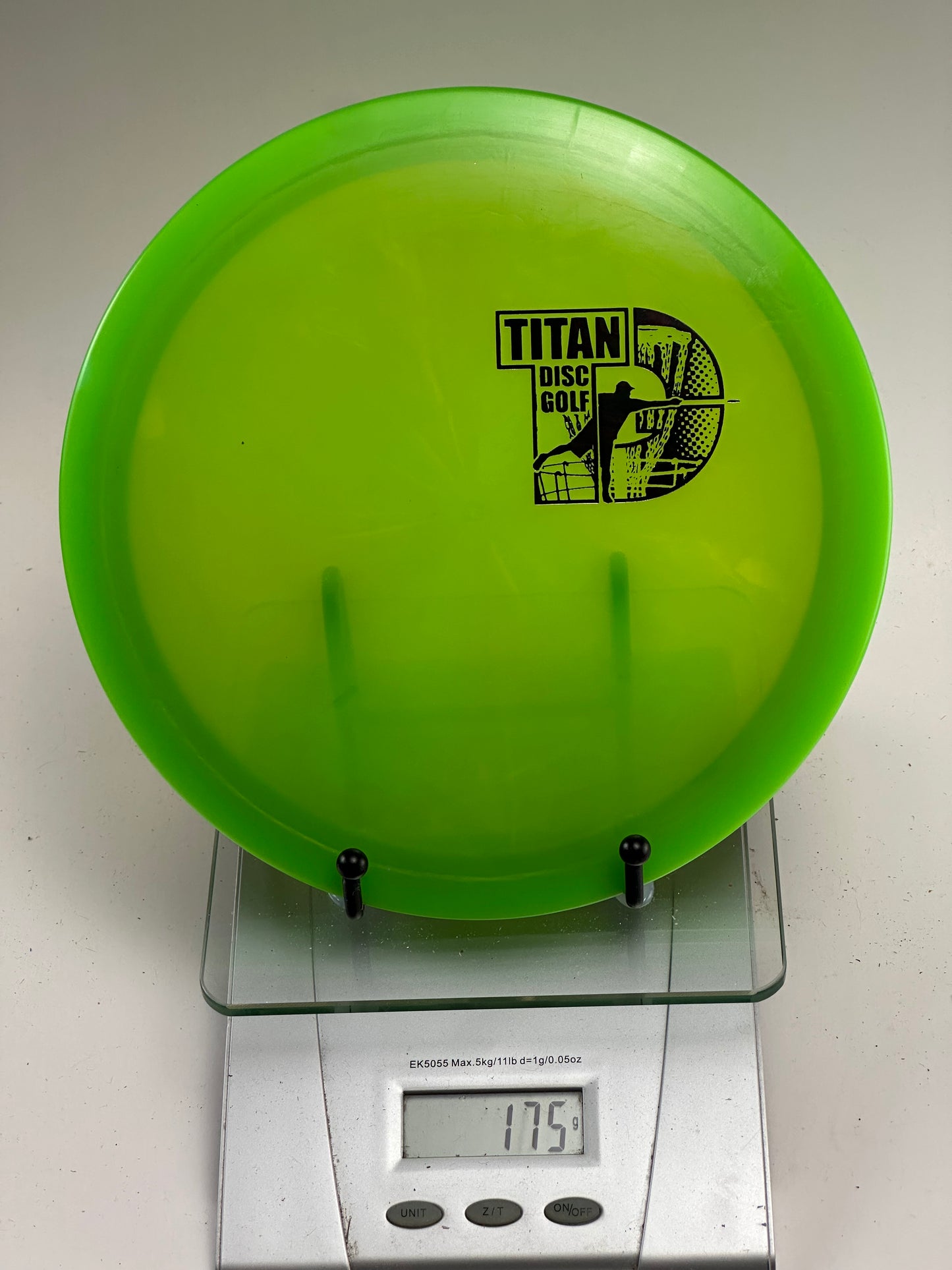Discraft Undertaker Z Line Fairway Driver - Titan Disc Golf Stamp (Green)