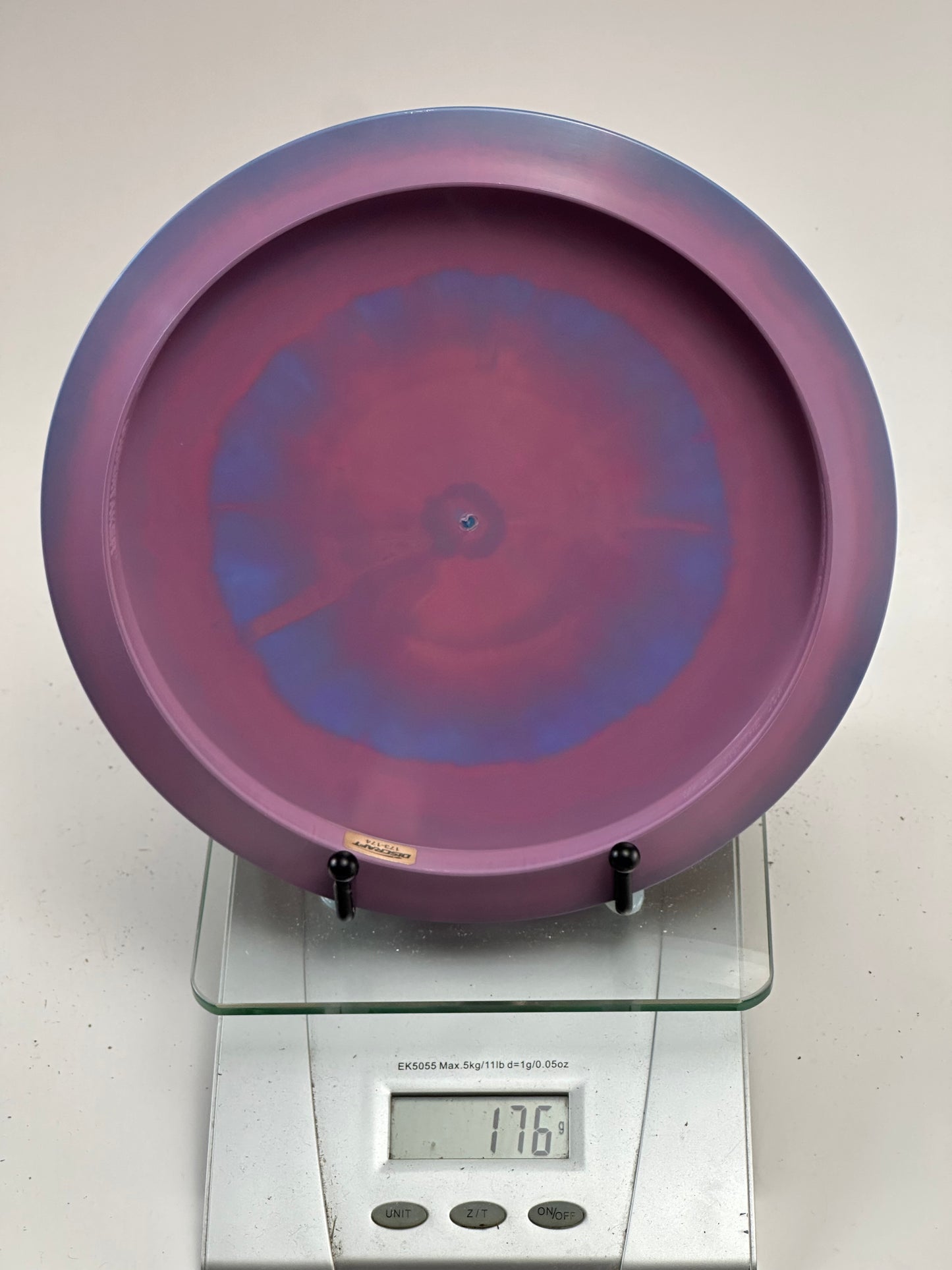 Discraft ESP Swirl Undertaker (McBeth 6X Claw Stamp) - Purple Swirl 176g