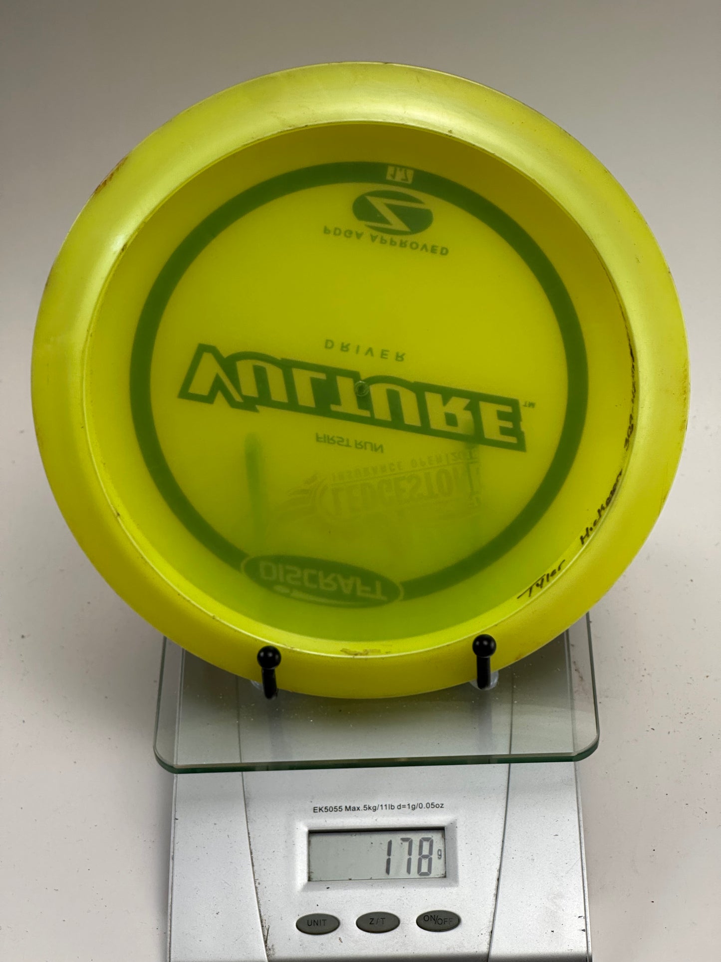 Discraft Z Vulture First Run Ledgestone 2018 – Yellow
