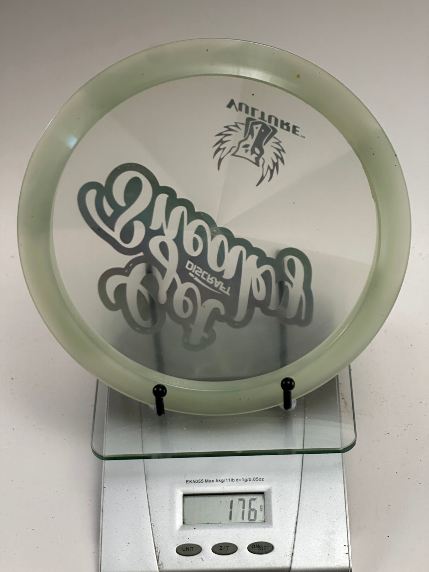 Discraft Vulture Z Glo “Get Sneaky” Rainbow Foil Stamp 176g
