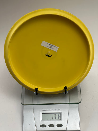 Discraft Z Wasp Midrange – Yellow w/ Black Basket Stamp (171g)