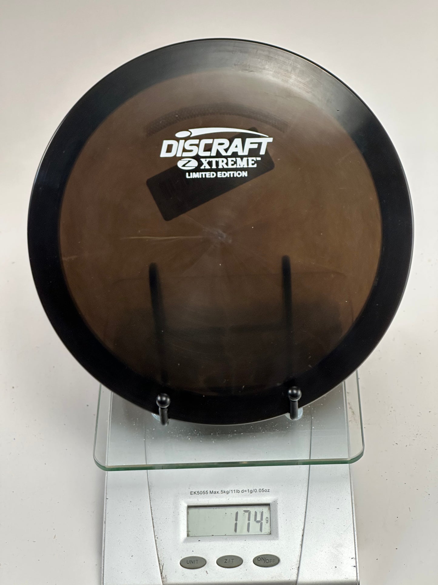 Discraft Z Limited Edition Xtreme – Black Rim, Smoke Clear Center