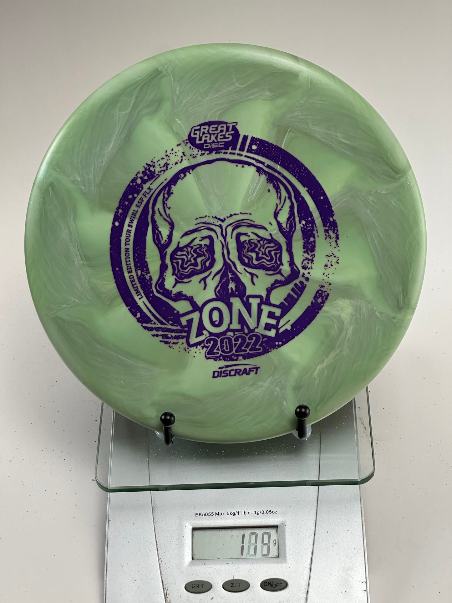 Discraft Zone Swirl ESP FLX (2022 Great Lakes Disc Skull Stamp) - Green Swirl