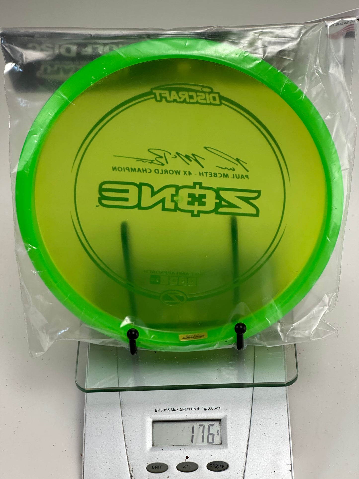 Discraft Zone Z Line Approach Disc (Paul McBeth 4x) Yellow-Green/Green