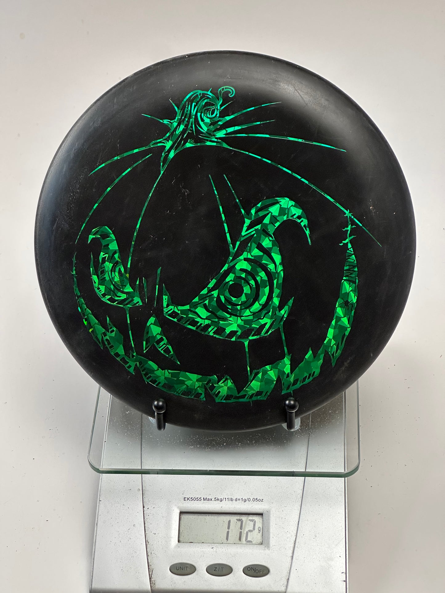 Innova DX Aviar Putter - Black w/ Green Holographic Jack-o'-Lantern Stamp (172g)