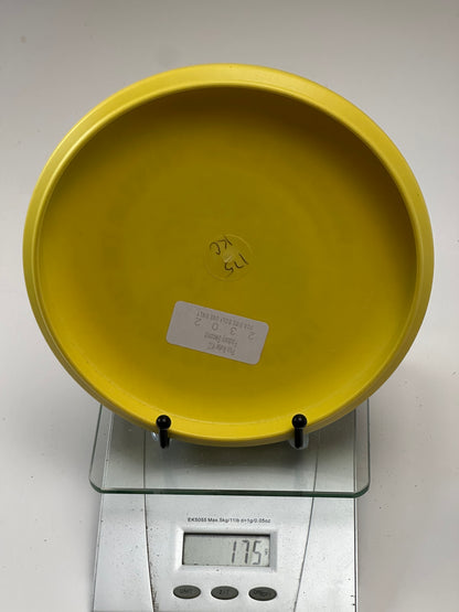 Innova KC Pro Aviar (175g) Yellow "Ching Town Final" Stamp Putter