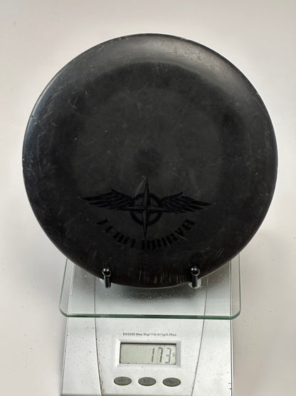 Innova KC Pro Aviar Putter – Black Team Innova Stamp