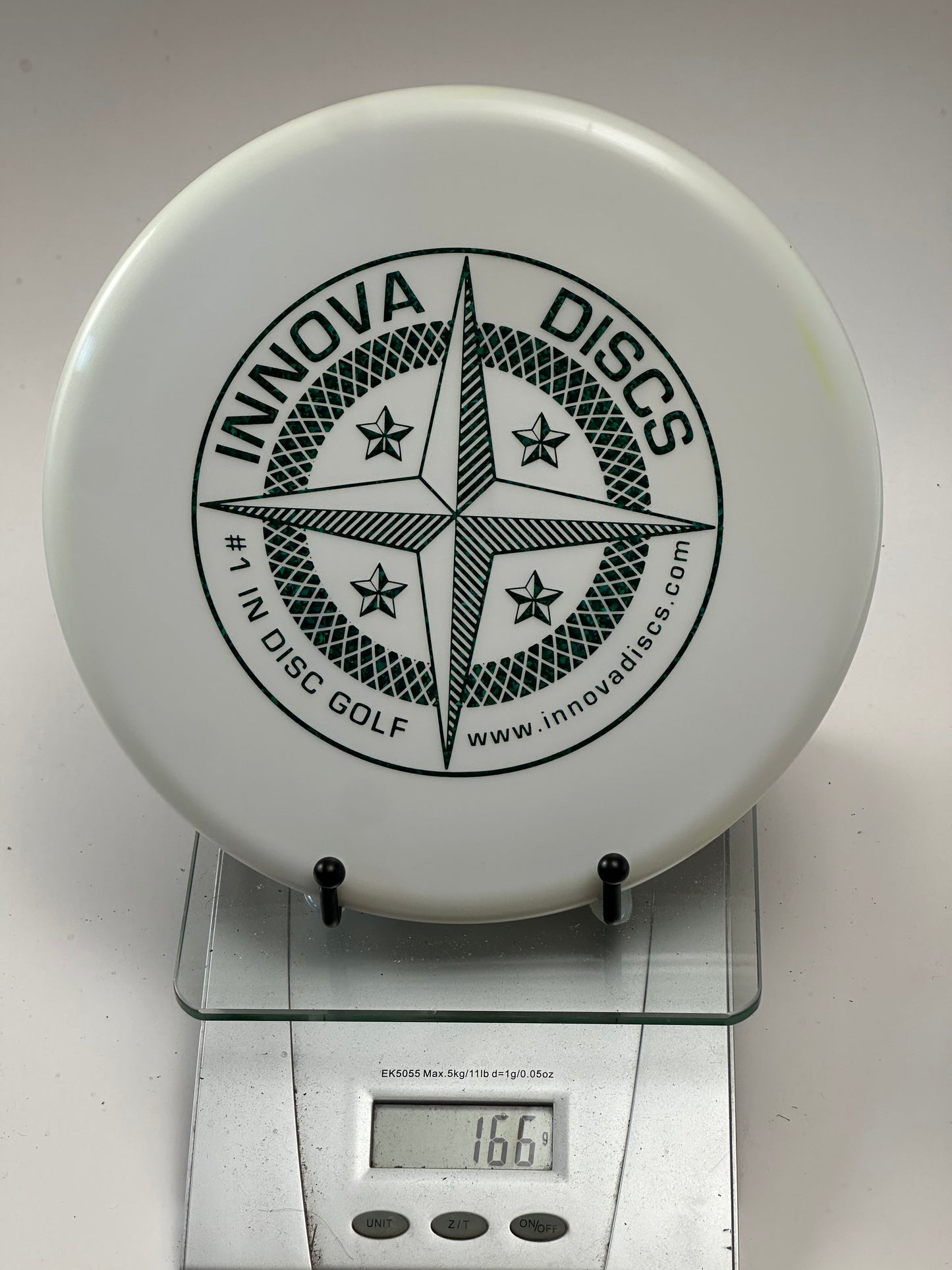 Innova Star AviarX3 Putter – White w/ Compass Stamp