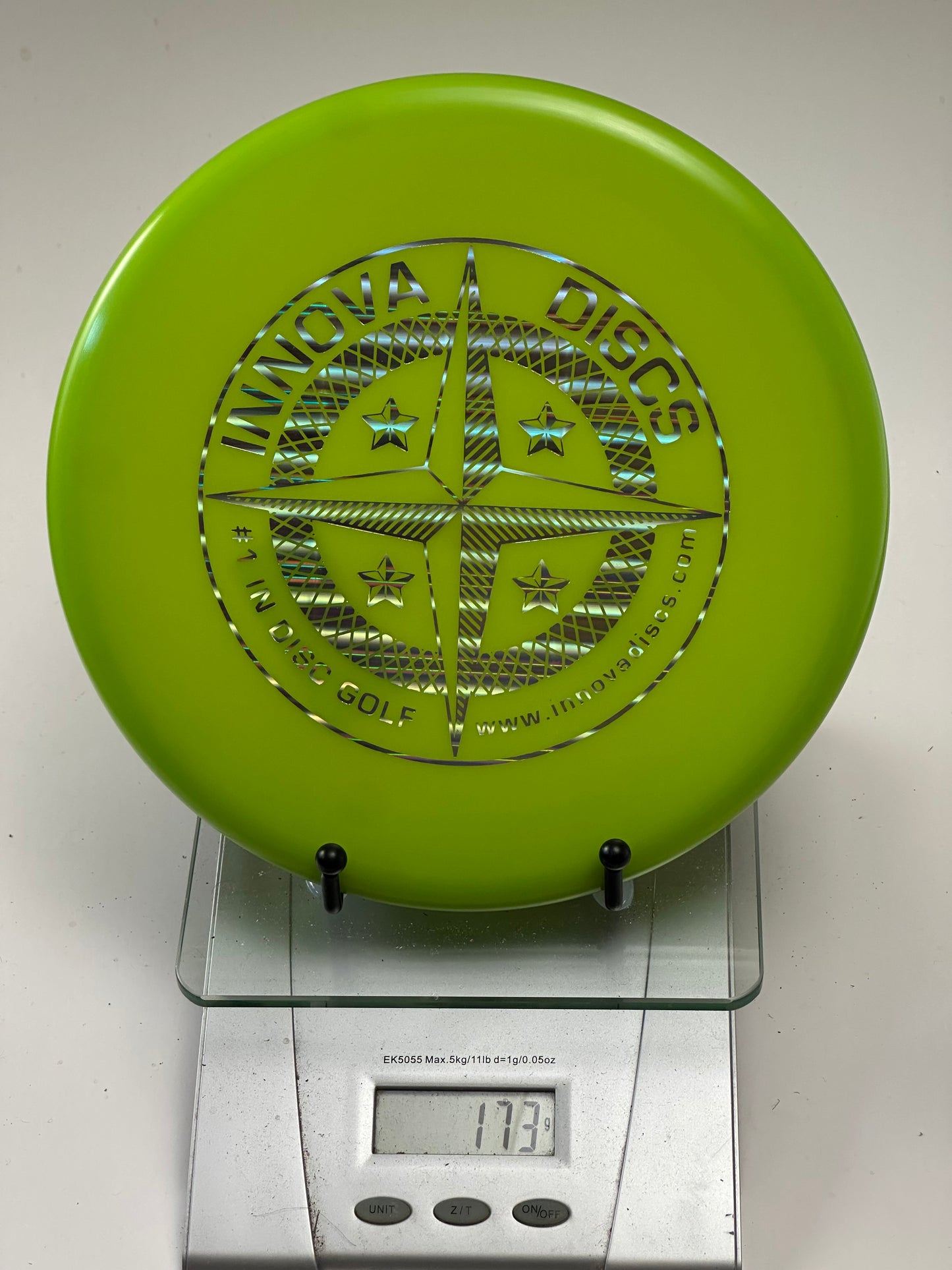 Innova Star Aviar X3 Putter – Green with Compass Stamp