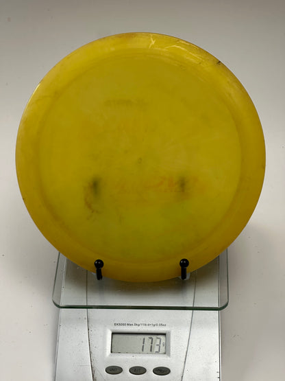 Innova Champion Beast Distance Driver | Yellow Translucent