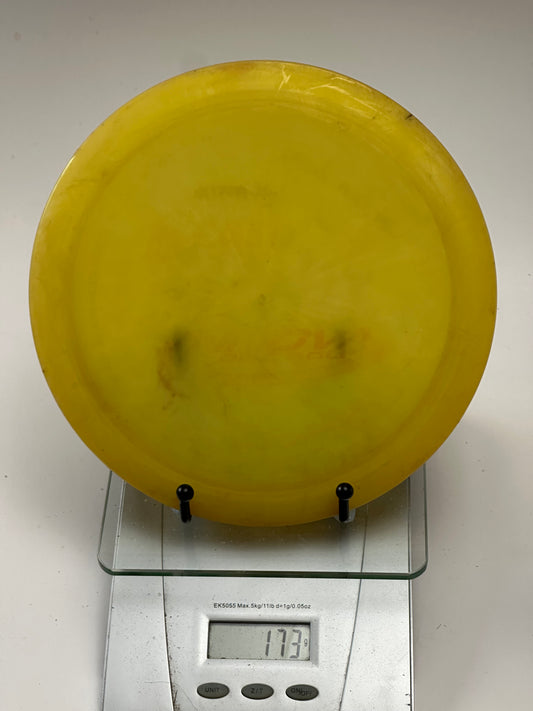 Innova Champion Beast Distance Driver | Yellow Translucent