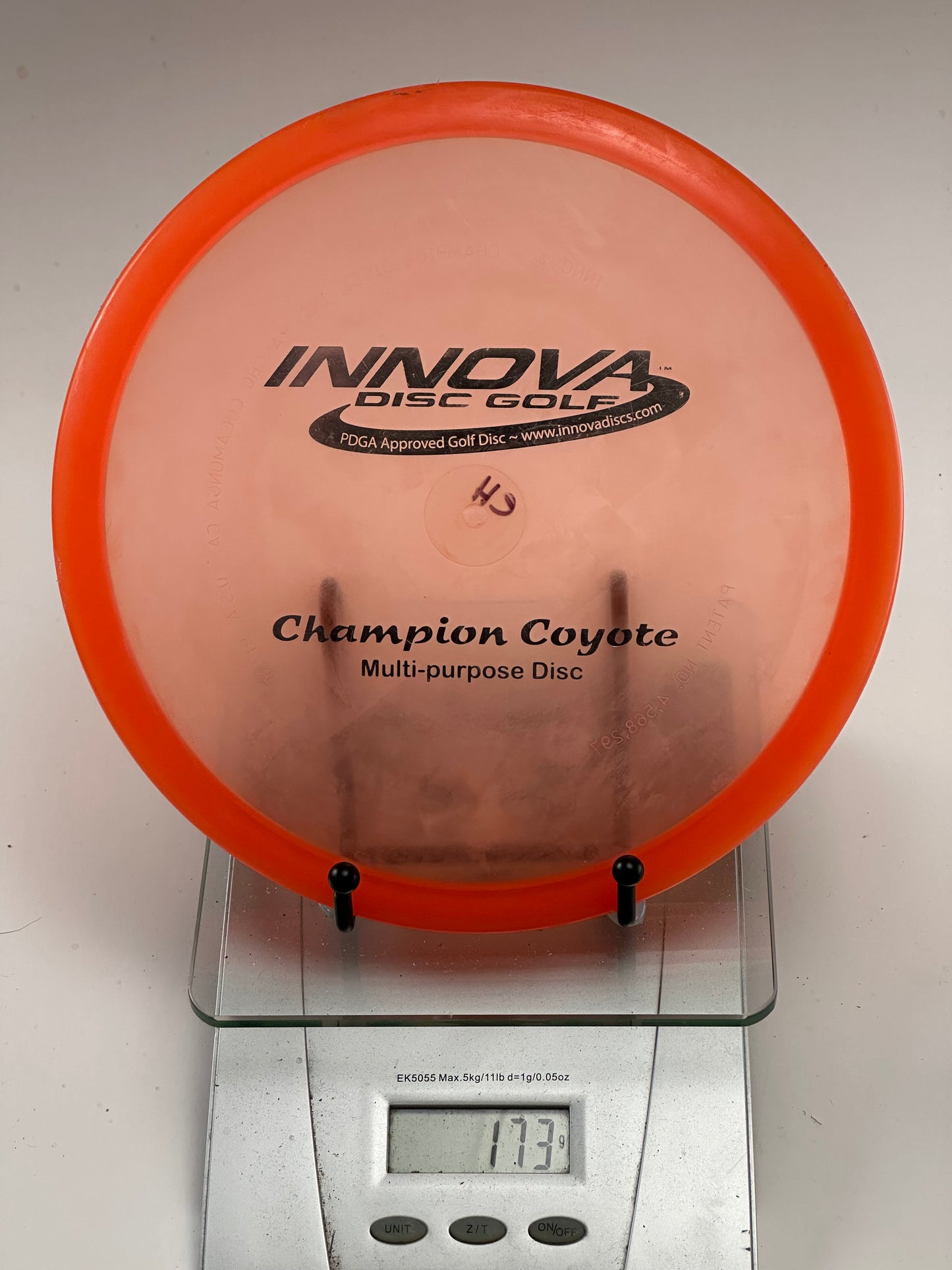 Innova Champion Coyote Midrange – Translucent Orange