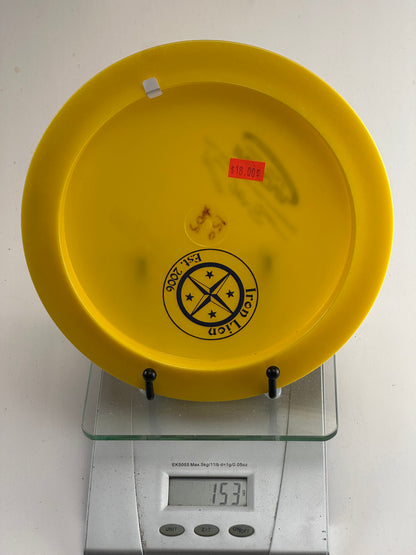 Innova Star Destroyer Paul McBeth 4x World Champion (153g) - Yellow