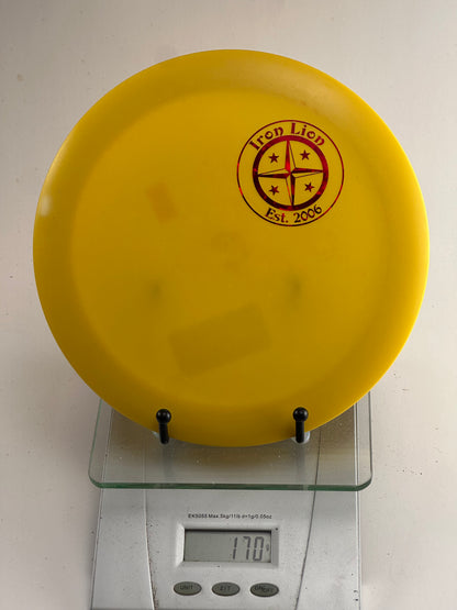 Innova DX Destroyer (Pre-Embossed) Iron Lion Stamp - Yellow 170g