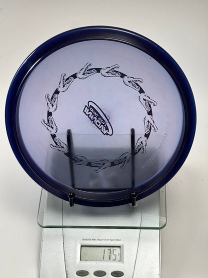 Innova Champion Gator Approach Disc - Transparent w/ Blue Rim (175g)