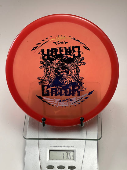 Innova Champion Gator – Team Champion Series Stamp (Transparent Red)