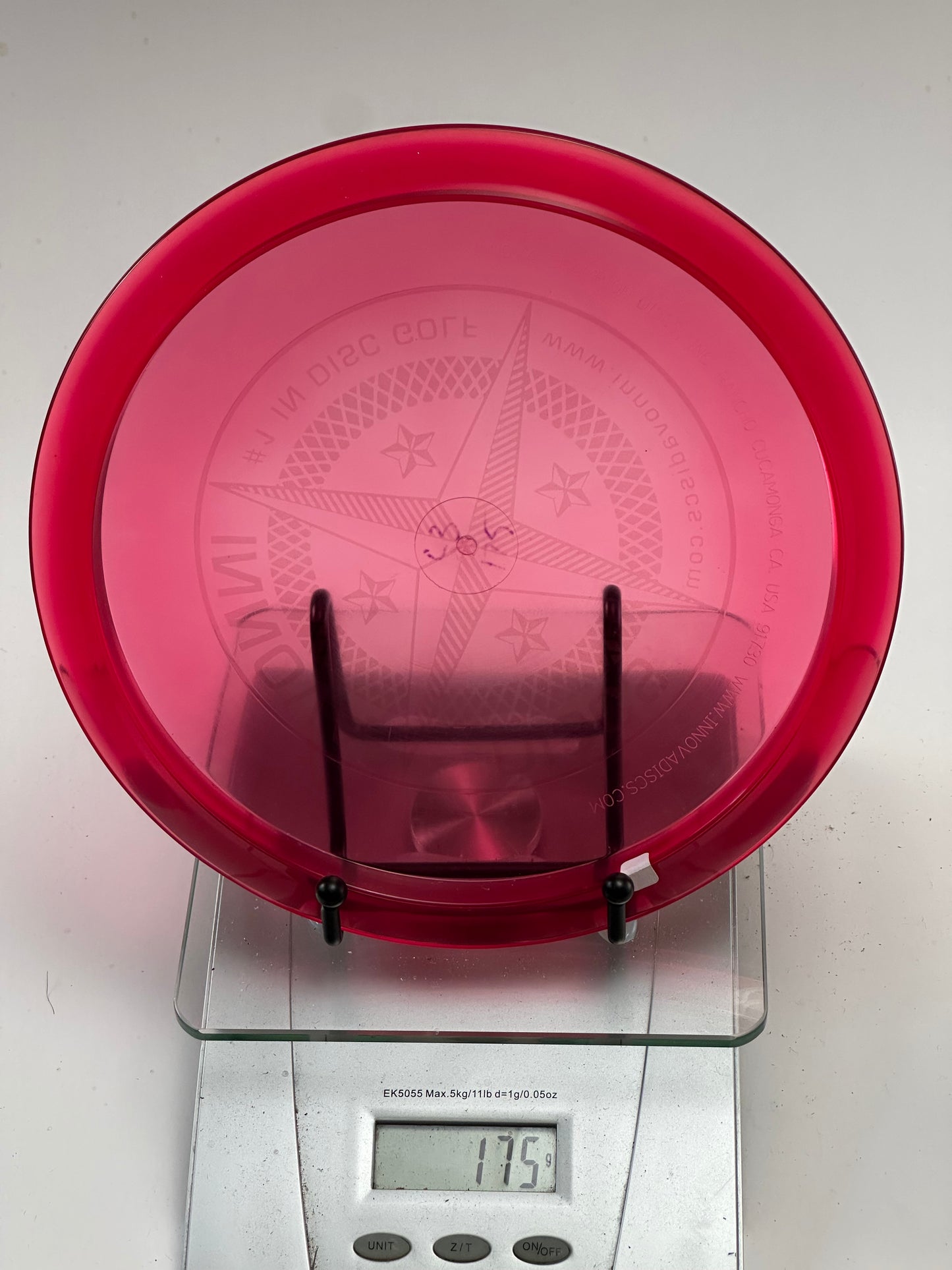 Innova Champion Leopard3 Transparent Red Starburst Stamp