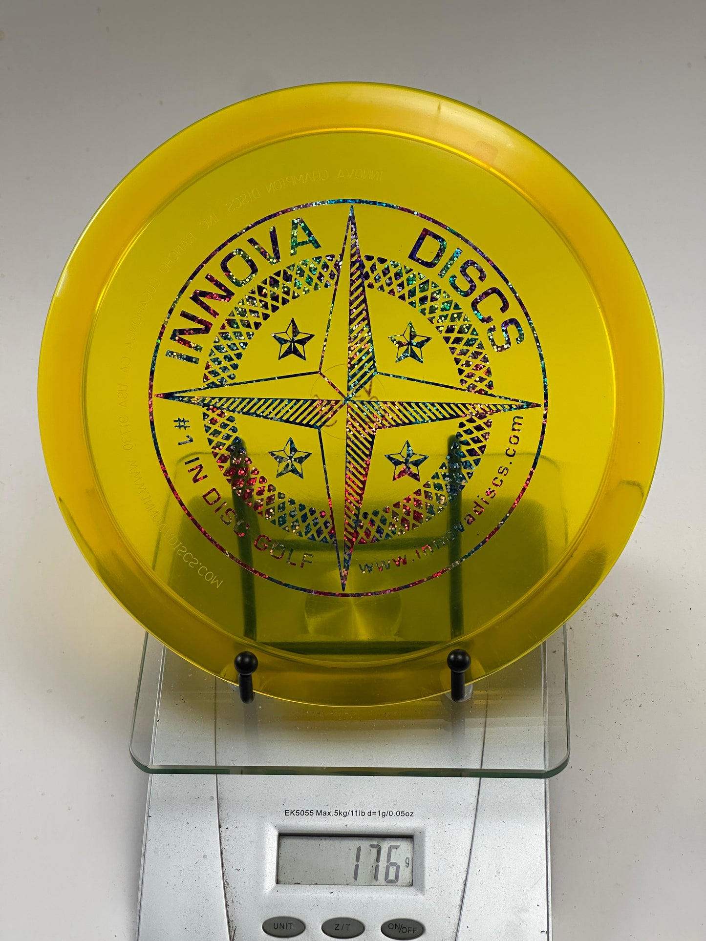 Innova Champion Leopard3 176g Transparent Yellow – Holographic Compass Stamp