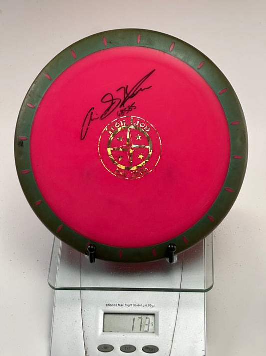 Innova XT Nova Putter 173g Pink/Green Top Lion Foil Stamp (Signed)