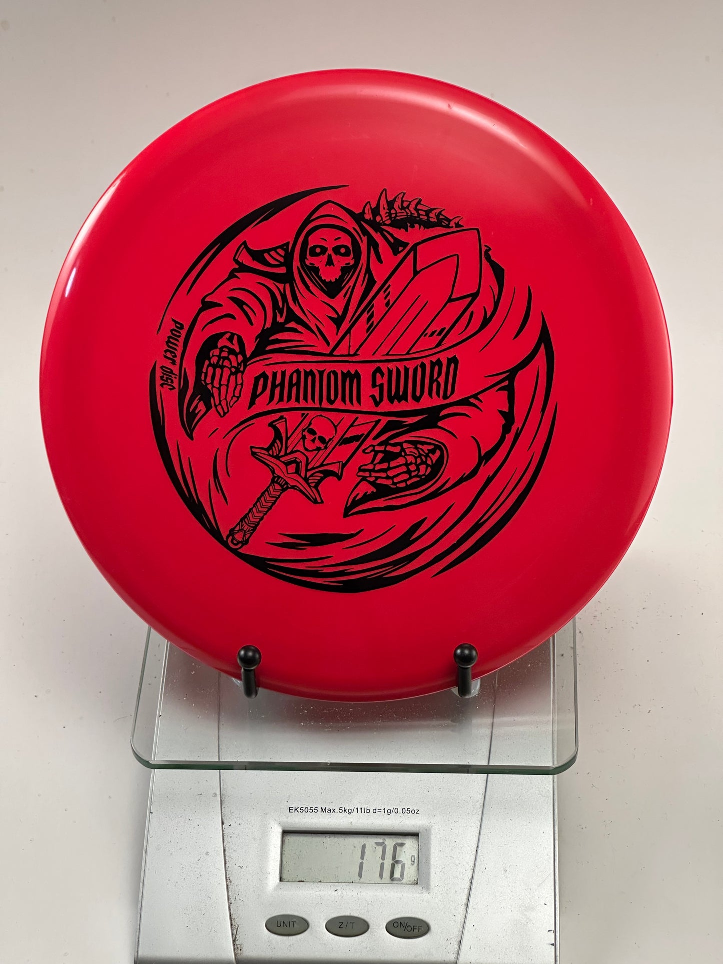Innova Champion Power Disc Phantom Sword 176g Red | Reaper Stamp