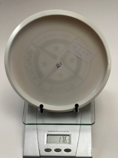 Innova Star Rat Midrange – White (Compass Stamp)
