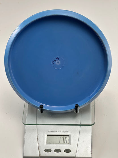 Innova Star Rat Midrange – Blue (Compass Holographic Stamp)