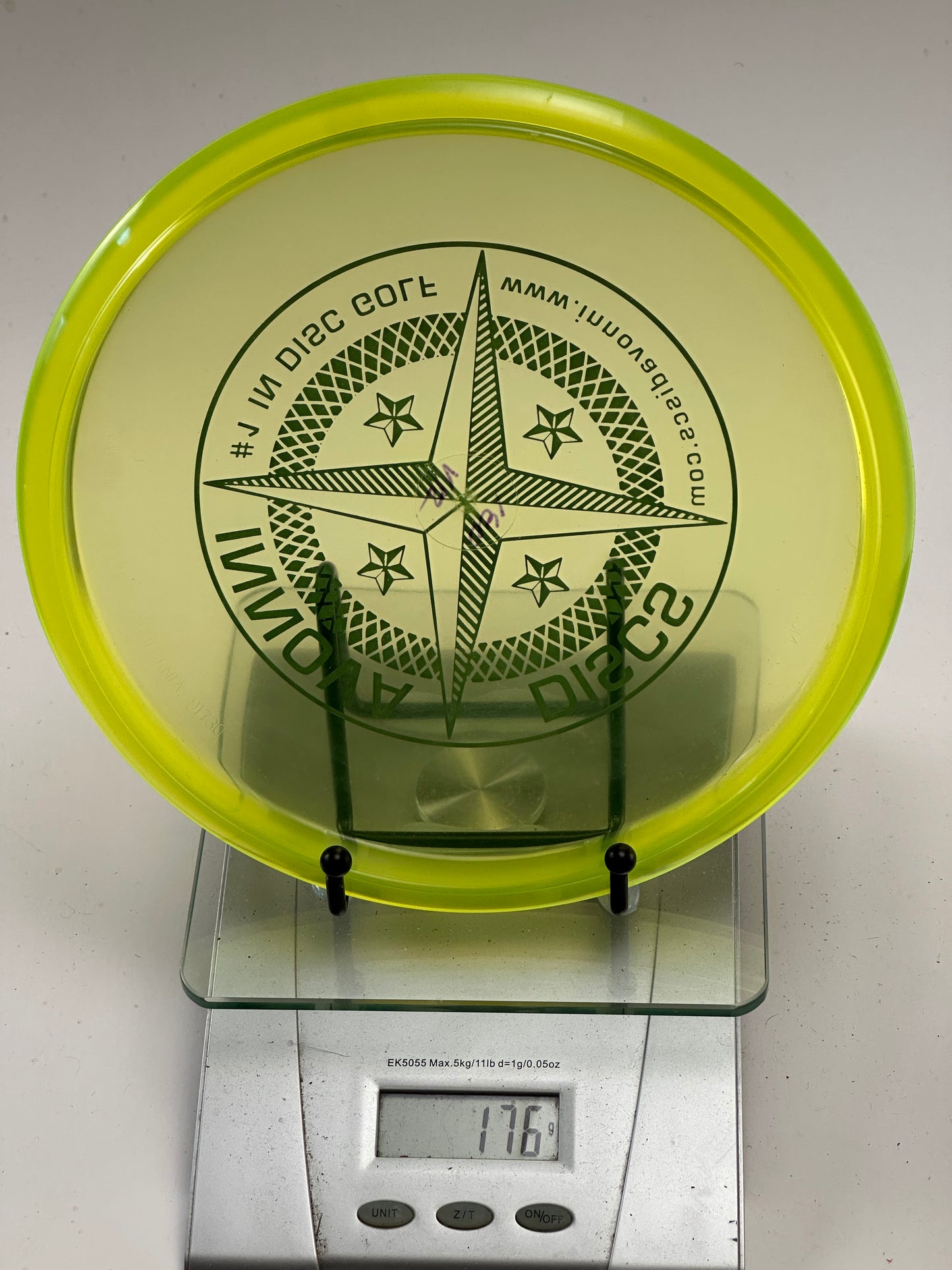 Innova Champion Roc VRoc 176g Transparent Yellow Midrange (Compass Stamp)