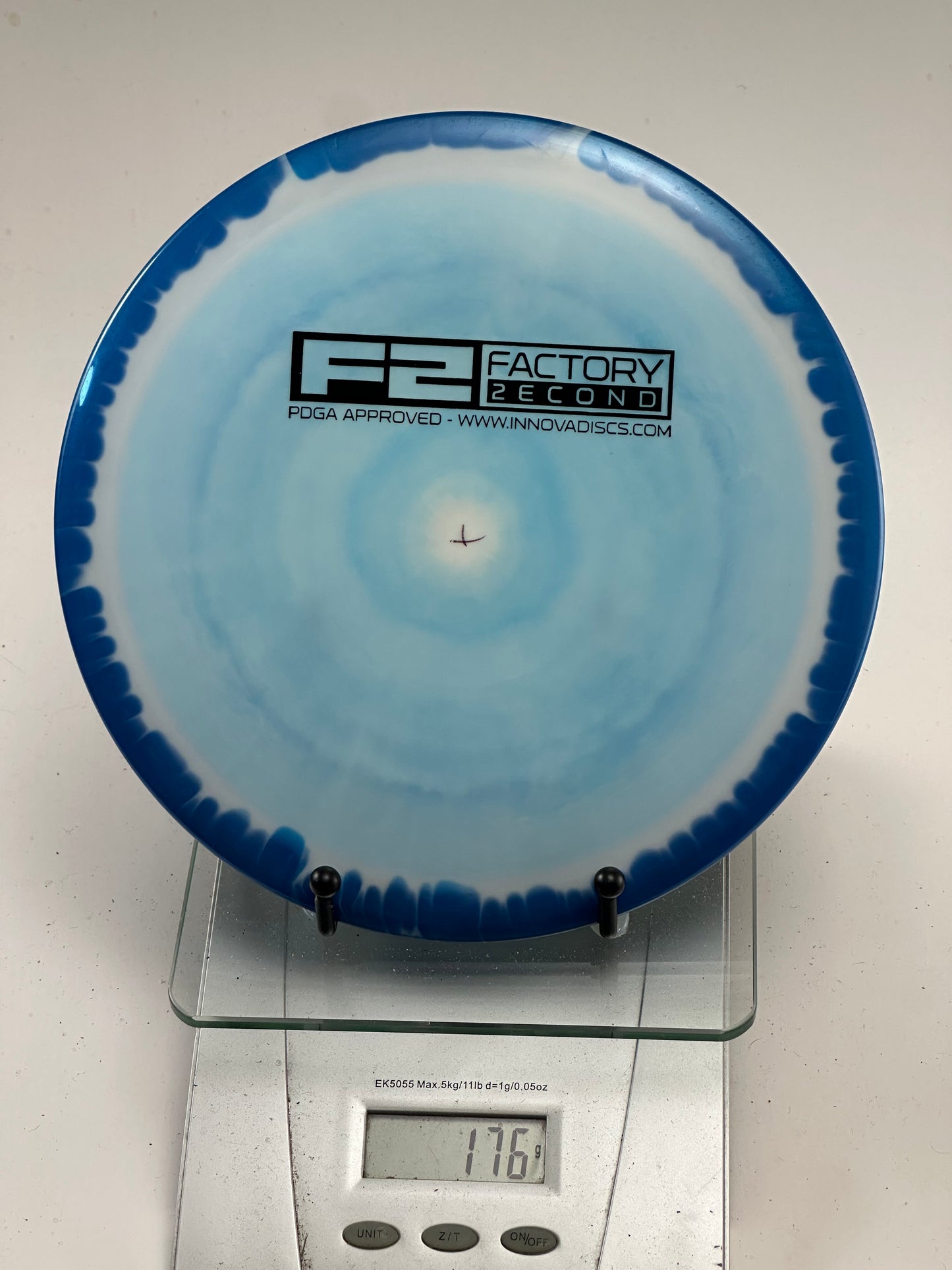Innova Savant Star (F2) Swirly Blue Rim w/ Cloudy Center