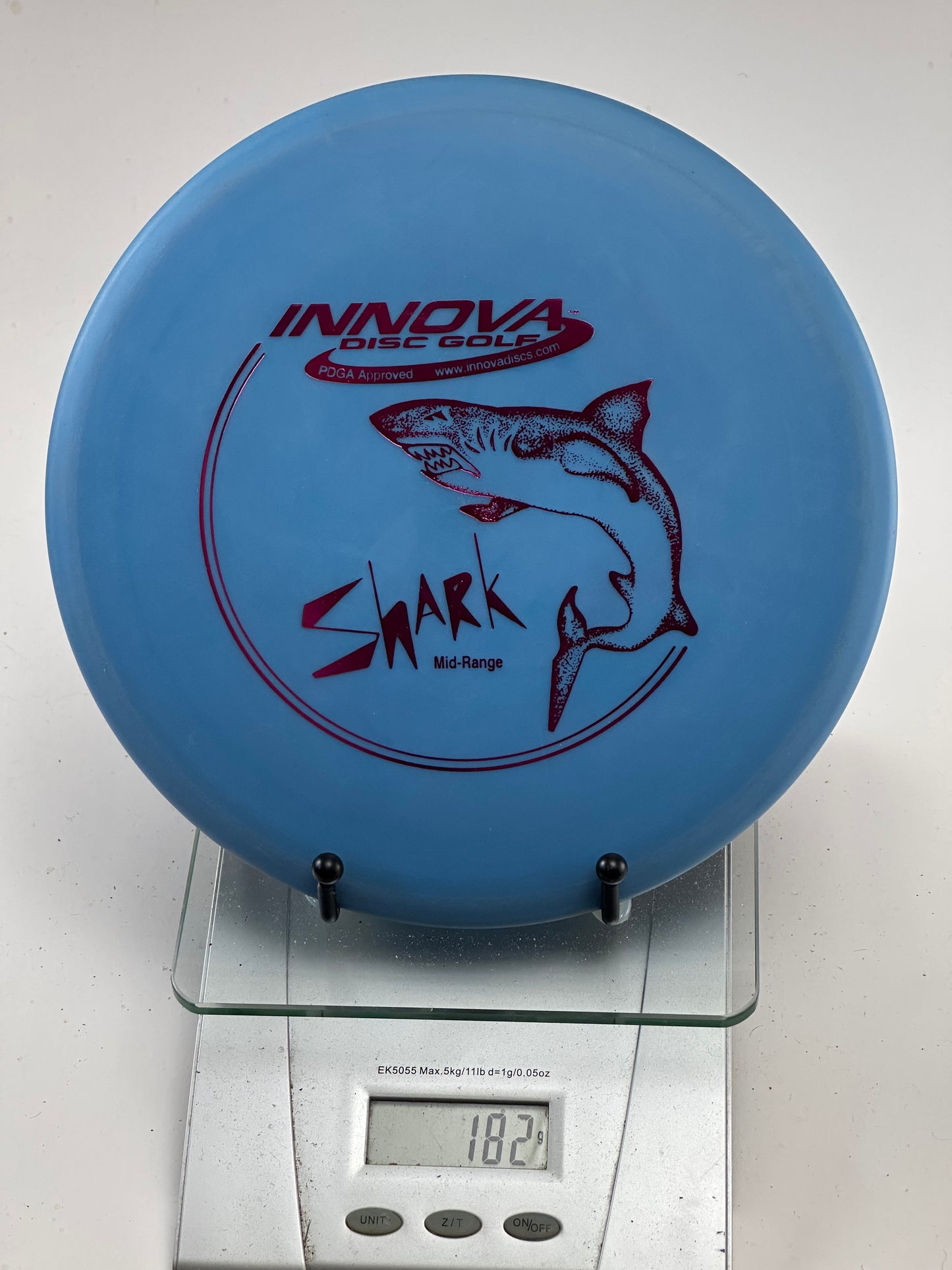 Innova DX Shark Midrange – Blue w/ Red Shark Stamp (182g)