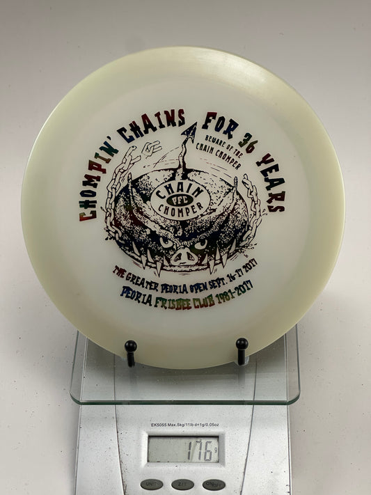 Innova Champion Glow Shryke – White – Chain Chomper Peoria Frisbee Club Stamp