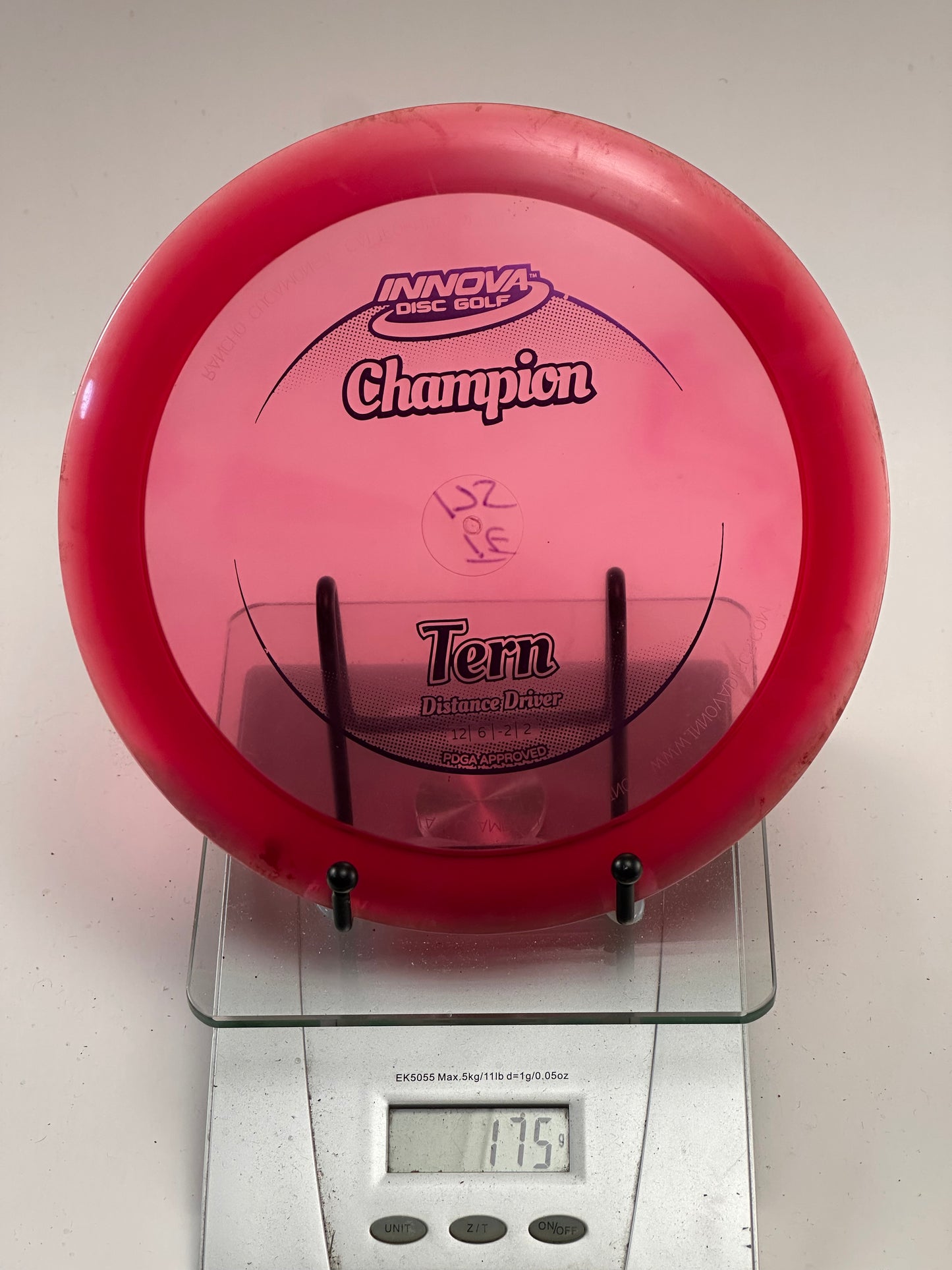 Innova Champion Tern Distance Driver - Transparent Red