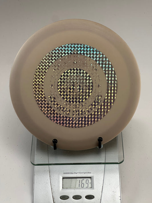 Innova DX Valkyrie – Winter Heat 2018 Holographic Tournament Stamp