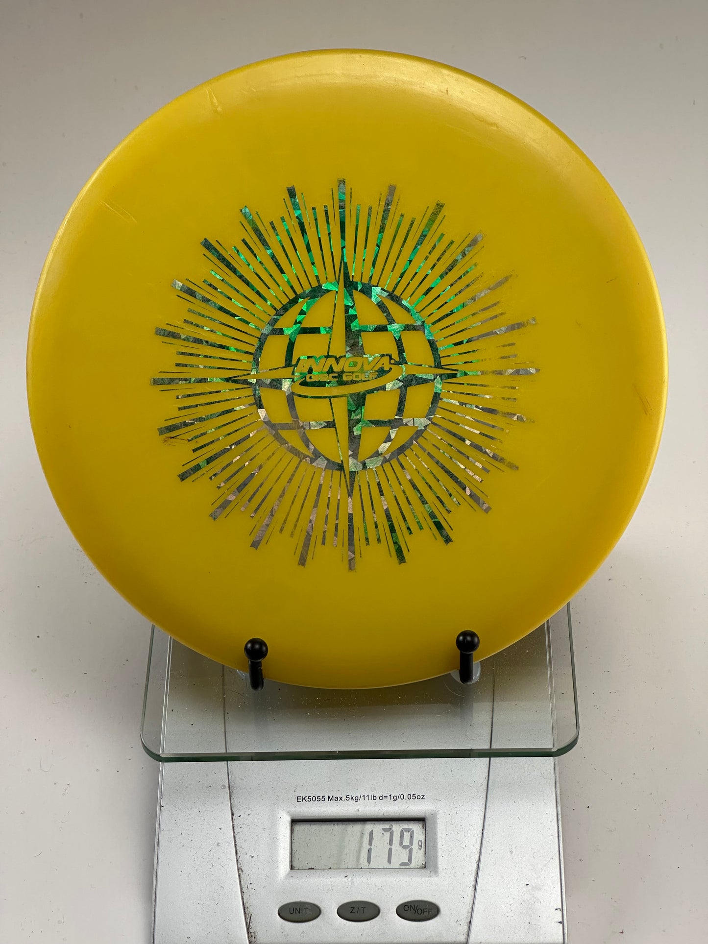 Innova Champion Wombat Midrange – Yellow w/ Holographic Burst Stamp
