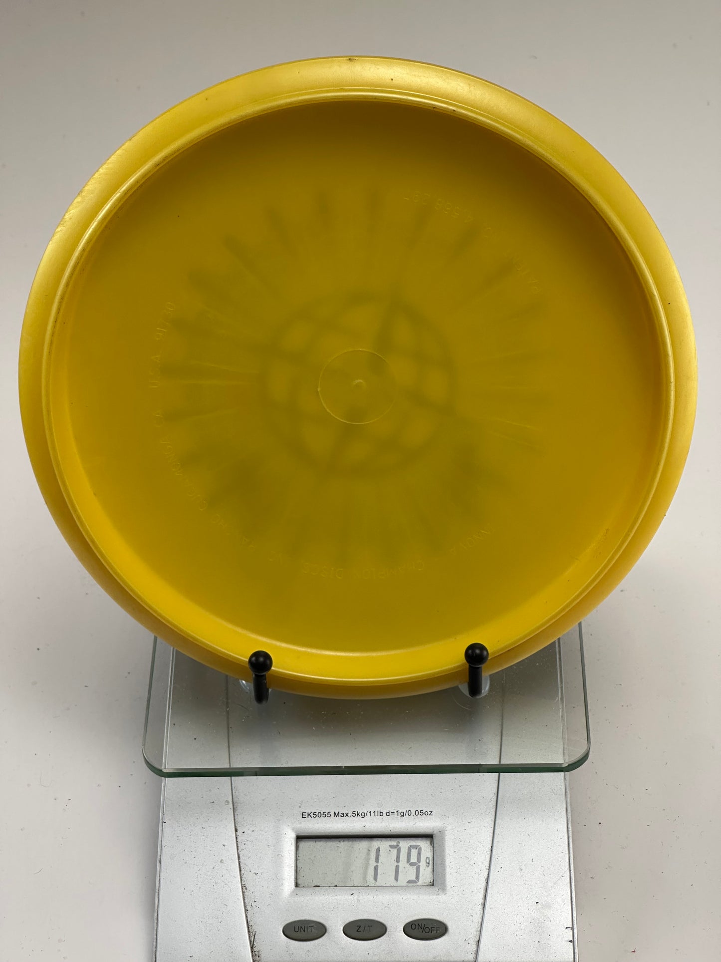 Innova Champion Wombat Midrange – Yellow w/ Holographic Burst Stamp