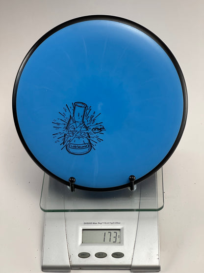MVP Atom Electron Firm Lab Second Putter | Blue w/ Black Rim