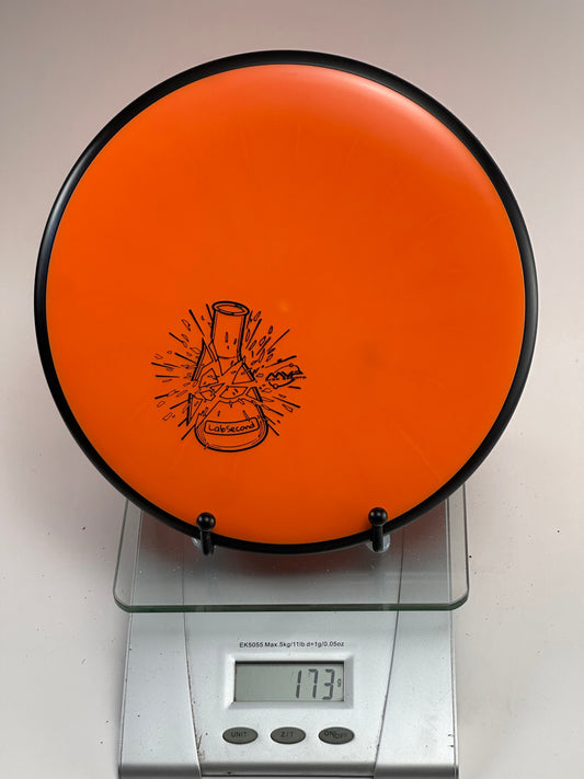 MVP Atom (Lab Second) – Electron Firm Putter, Orange w/ Black Rim 173g