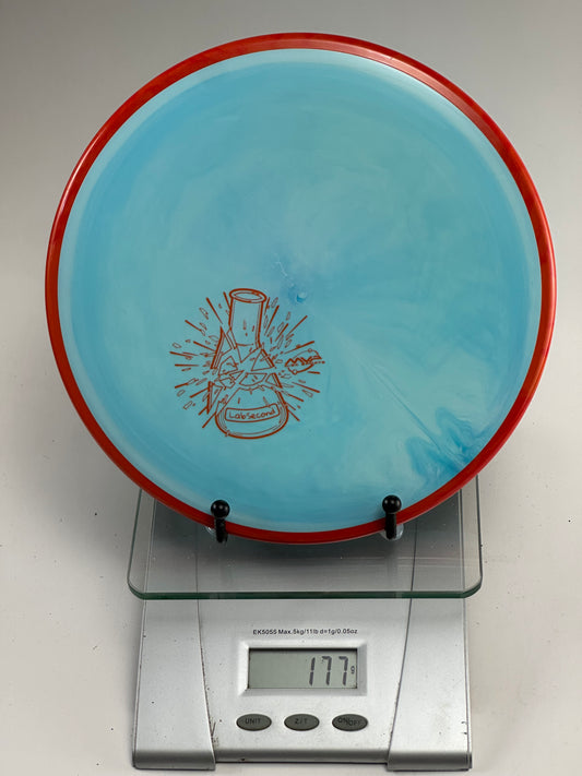 MVP Balance Neutron Lab Second – Swirly Blue w/ Red Rim
