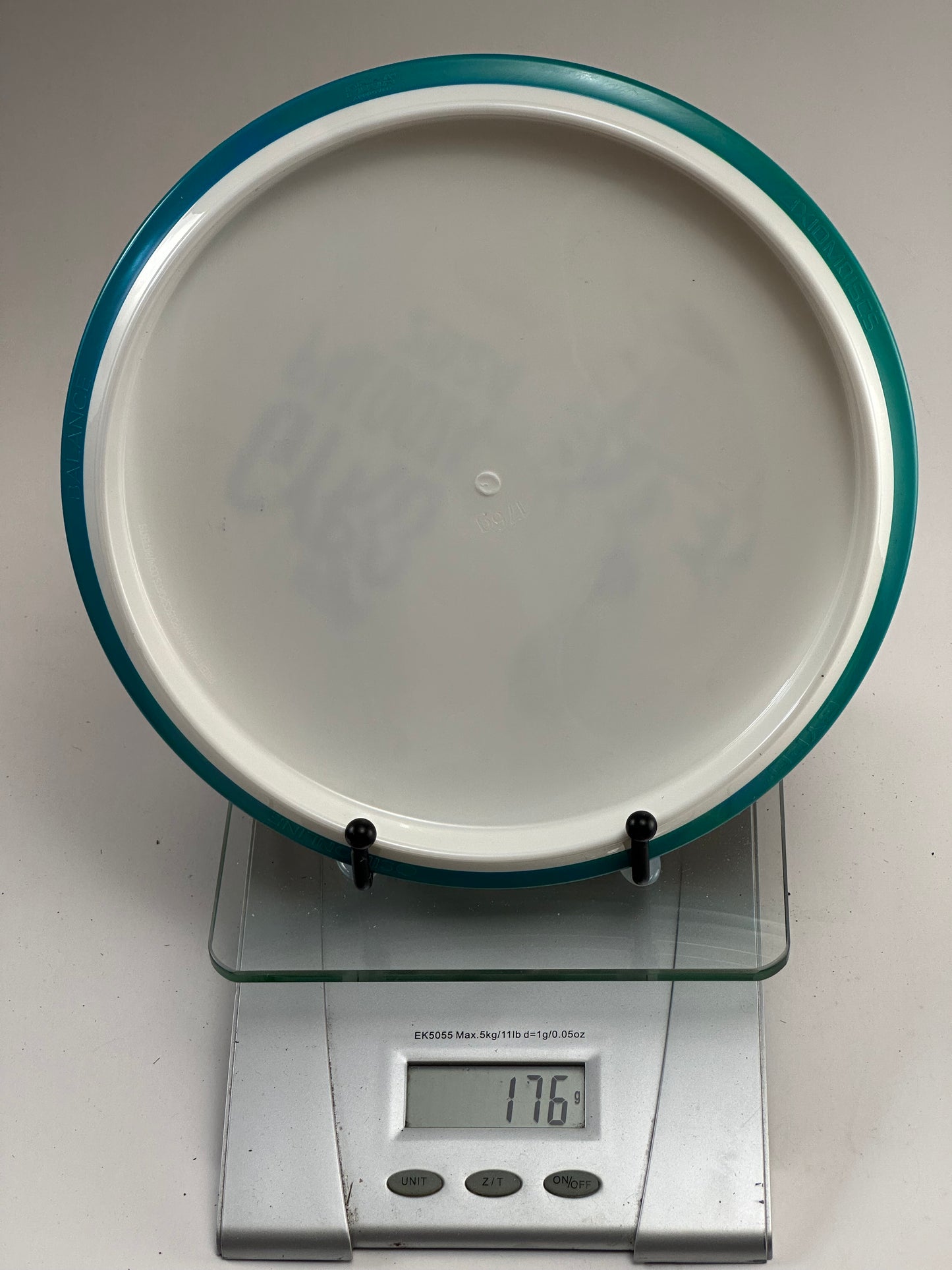 MVP Neutron Balance (Gyropalooza 2024) White w/ Aqua Rim