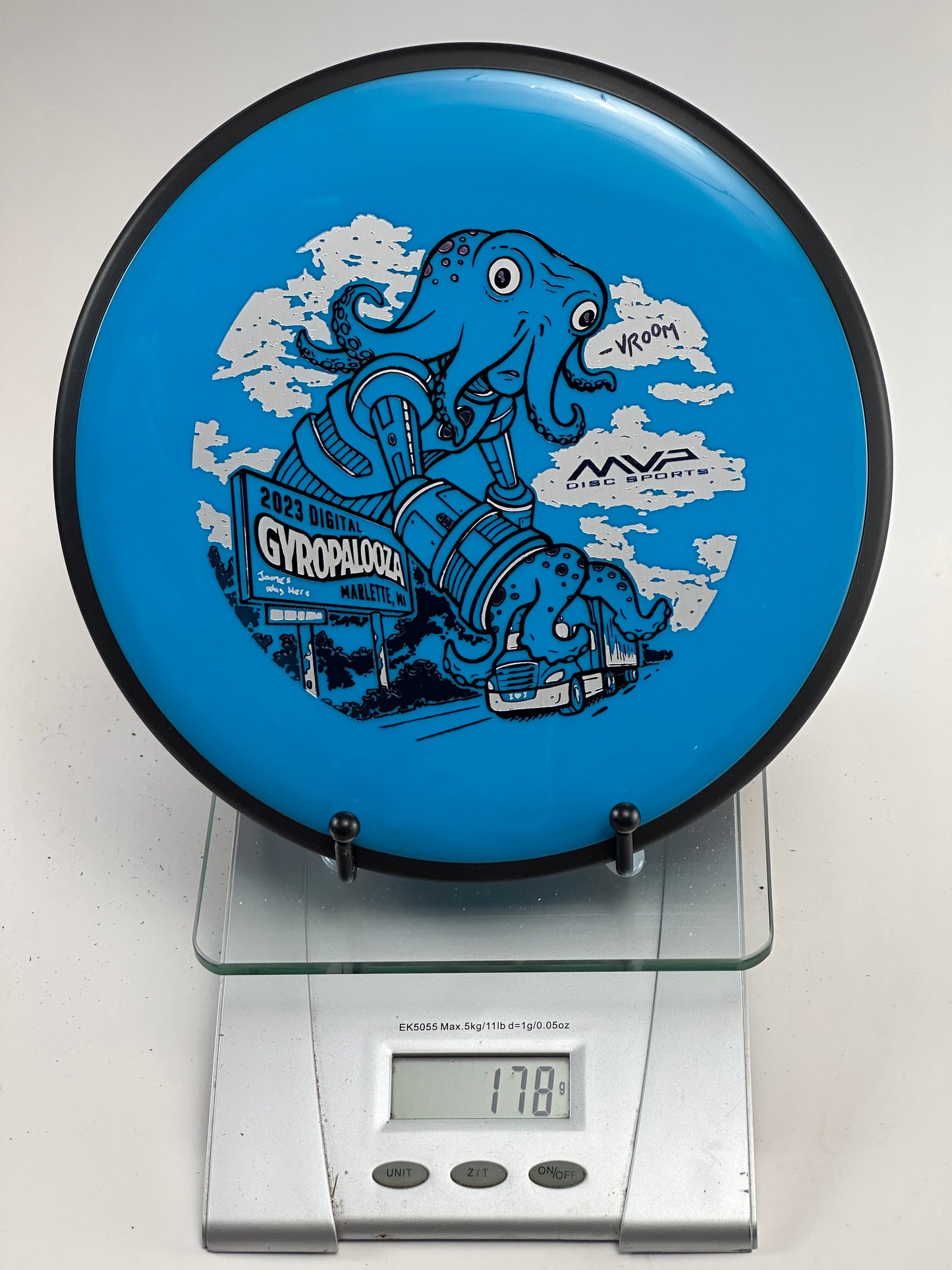 MVP Neutron Detour (Gyropalooza 2023 Octopus) Blue/Black 178g