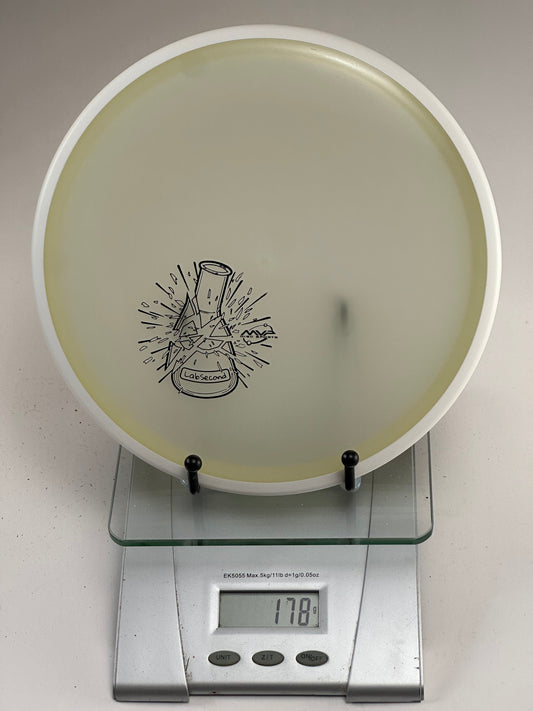 MVP Neutron Detour (Lab Second) – Pale Yellow w/ White Rim