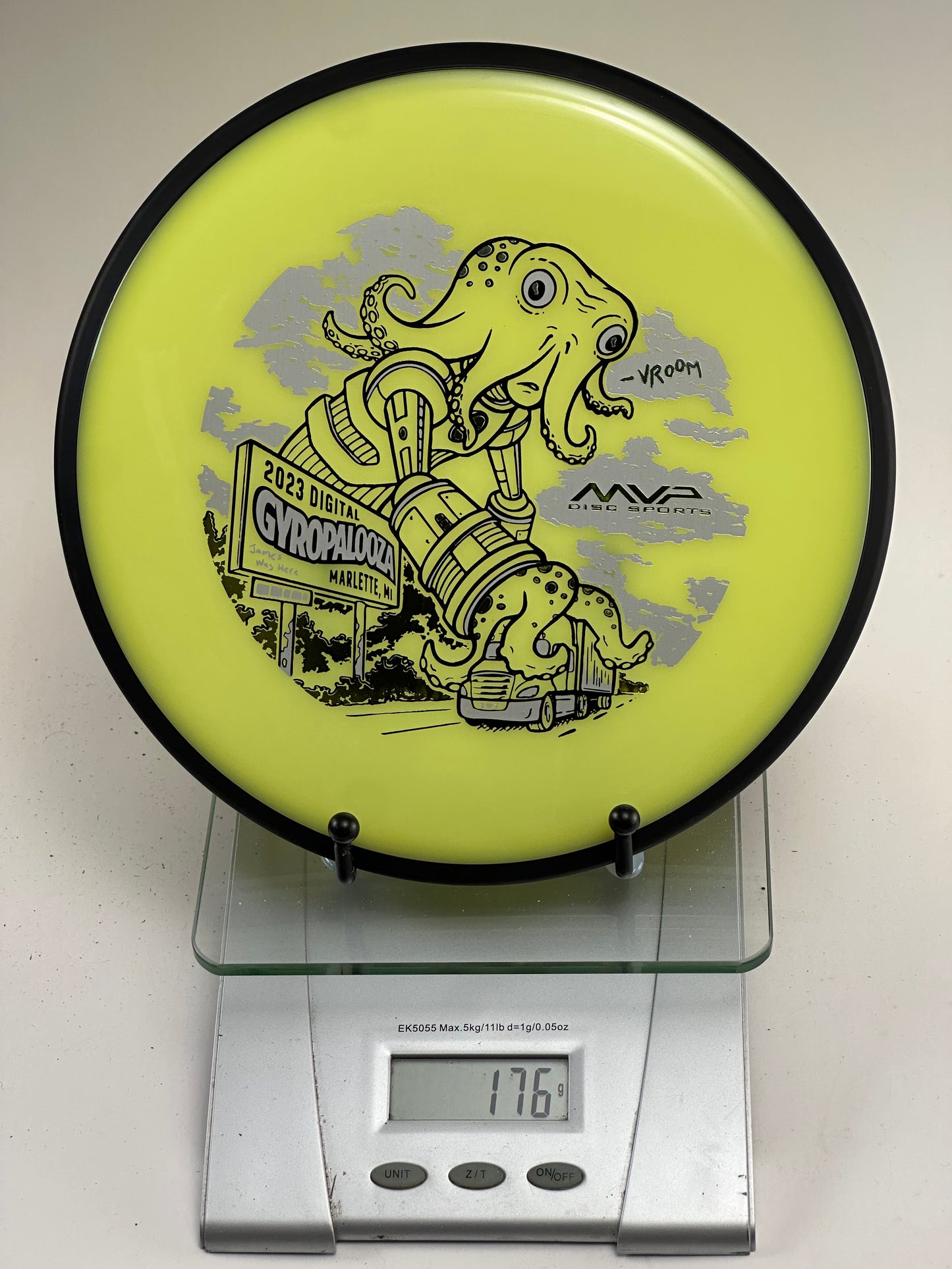 MVP Neutron Detour – Gyropalooza 2023 Octopus Stamp (Yellow/Black Rim)