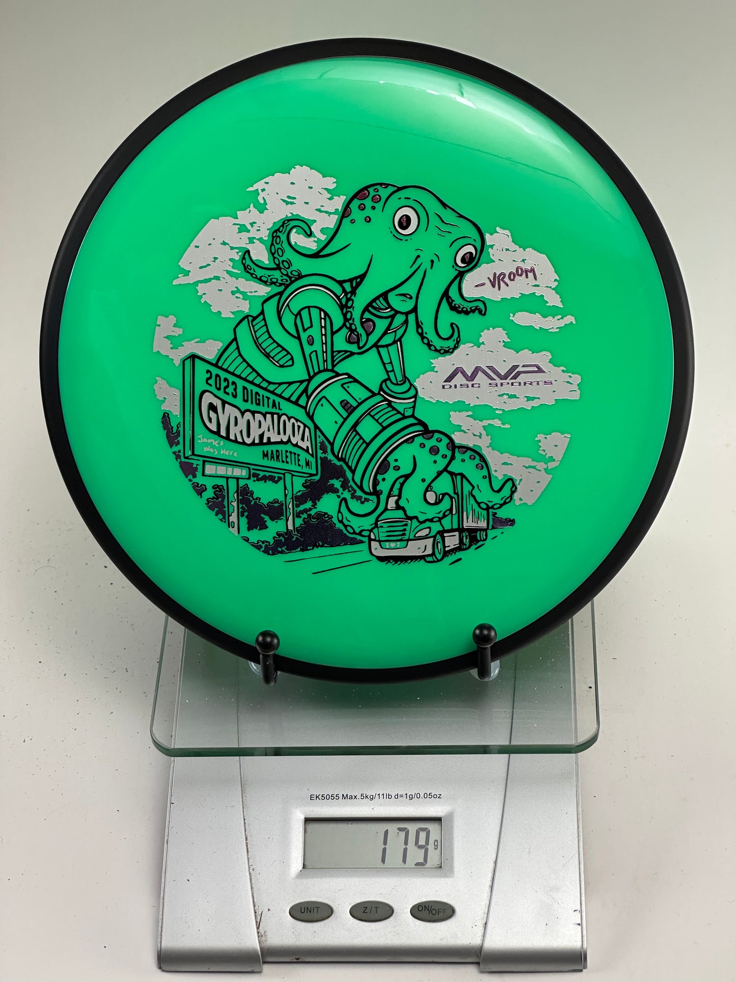 MVP Neutron Detour (Gyropalooza 2023) Octopus Stamp - Green/Black Rim 179g