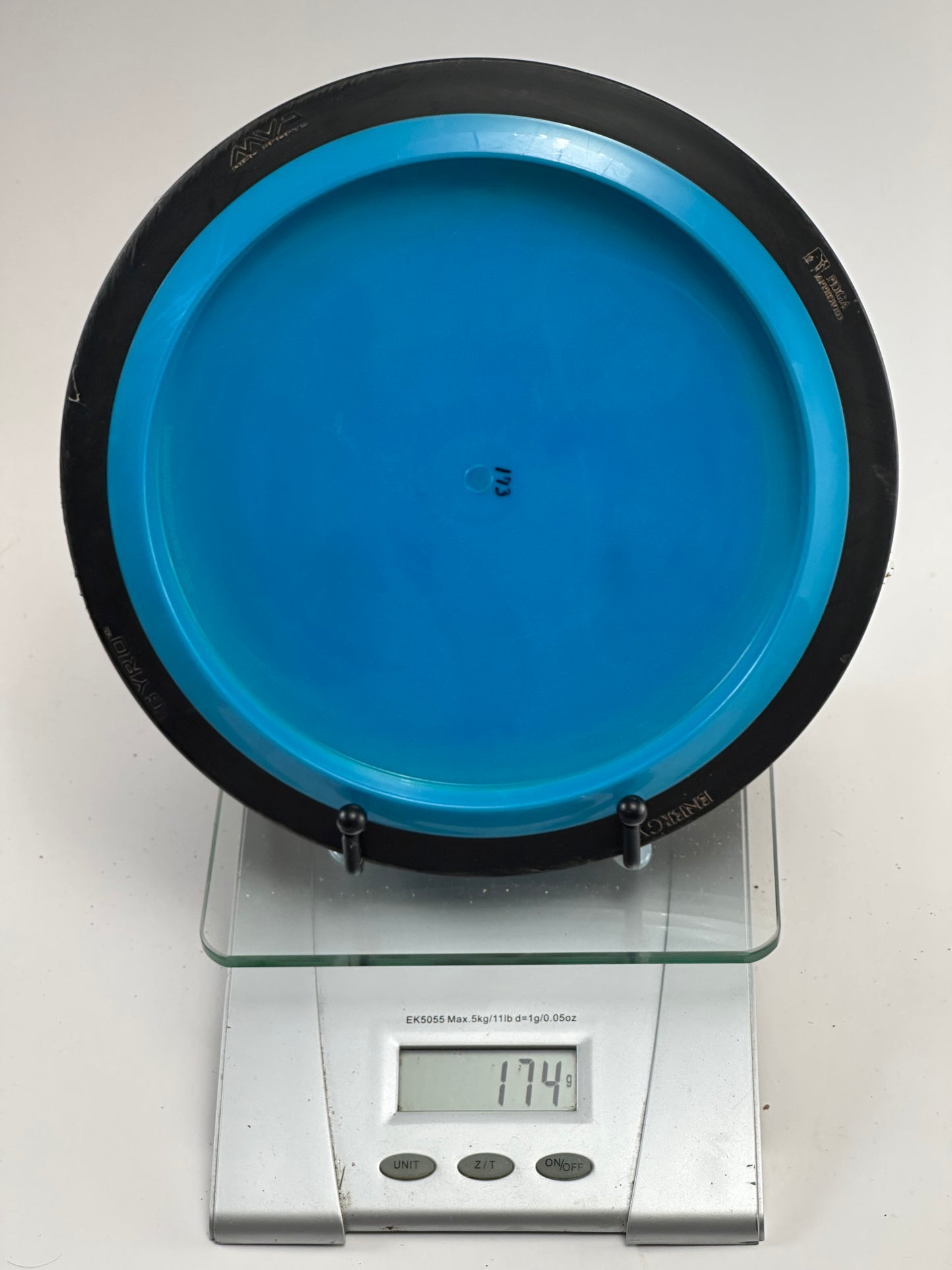 MVP Neutron Energy Distance Driver (Blue/Black) 174g